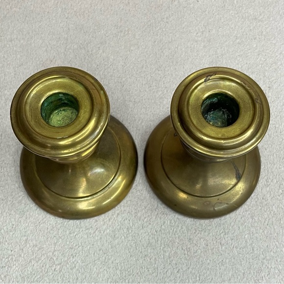 Vintage/Antique Hollow Form Brass Candlesticks Candle Holder Pair Set of 2 - Picture 3 of 9